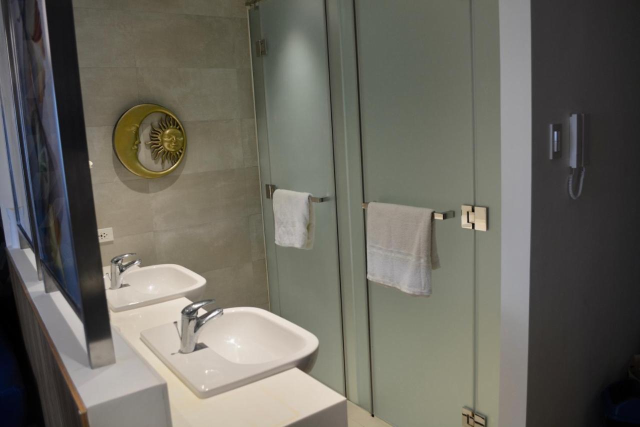 Luxxe Interior Design Condo - Novotel Residences At Acqua Private Residences Mandaluyong Extérieur photo