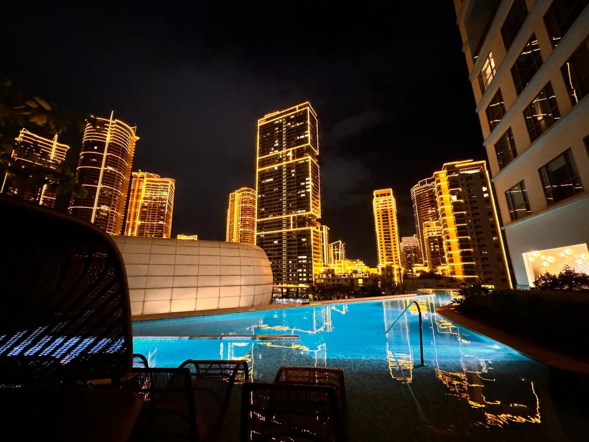 Luxxe Interior Design Condo - Novotel Residences At Acqua Private Residences Mandaluyong Extérieur photo